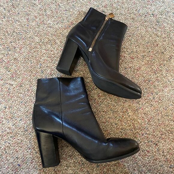 Michael Kors Leather High Heel Ankle Boots - Picture 9 of 9